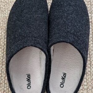 OluKai Charcoal Wool Slippers